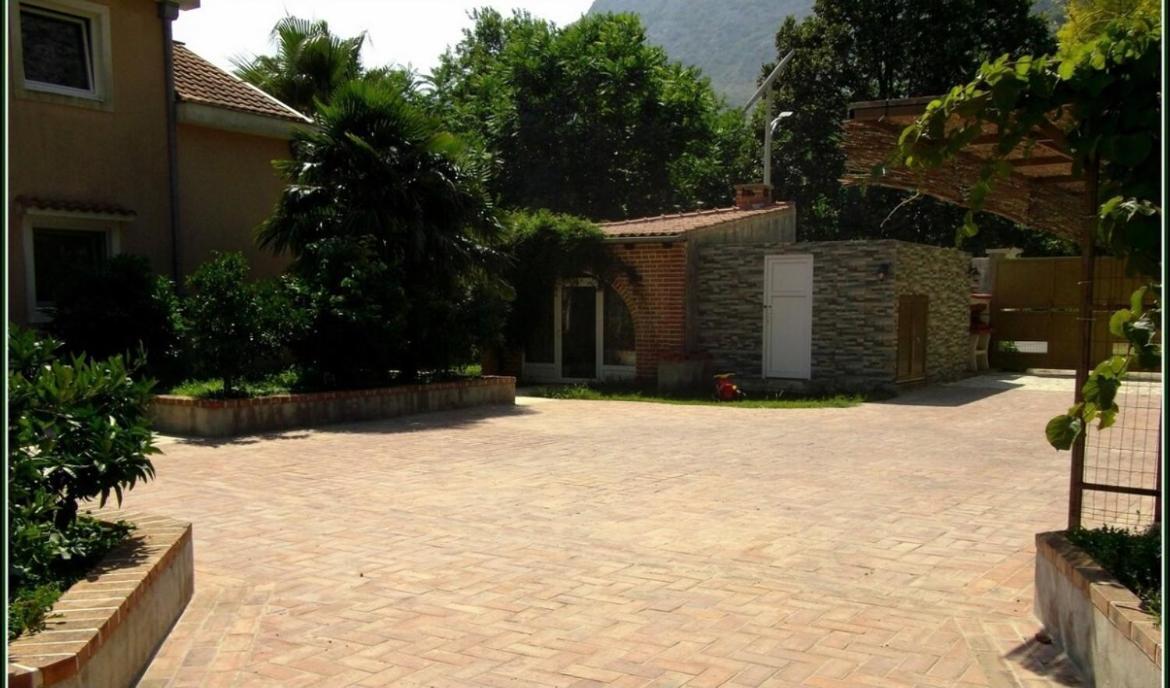 Carine Garden Διαμέρισμα Risan Εξωτερικό φωτογραφία